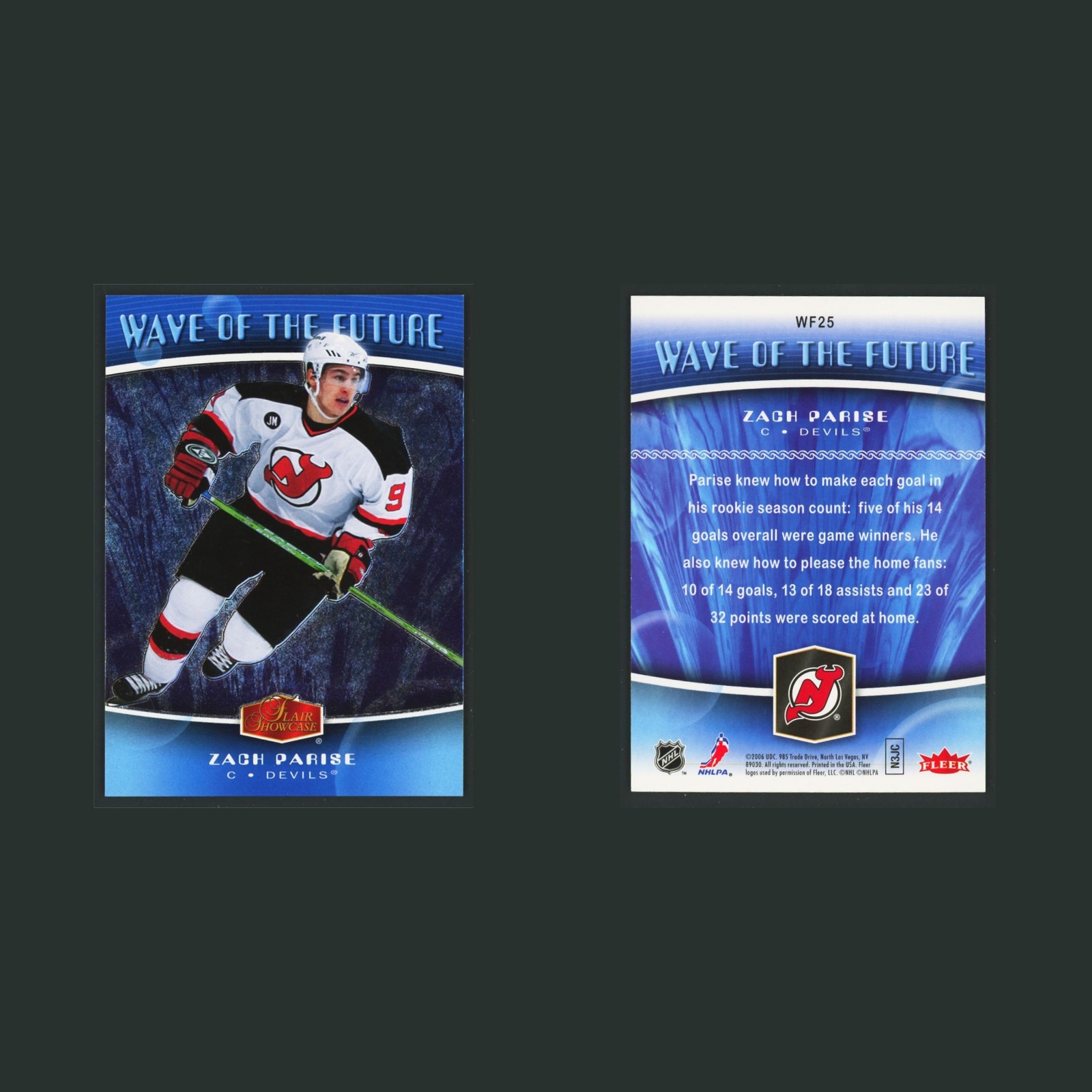 Zach Parise #WF25 2006-07 Flair Showcase Wave of the Future New Jersey Devils front and back scans. Card condition is Near Mint.
